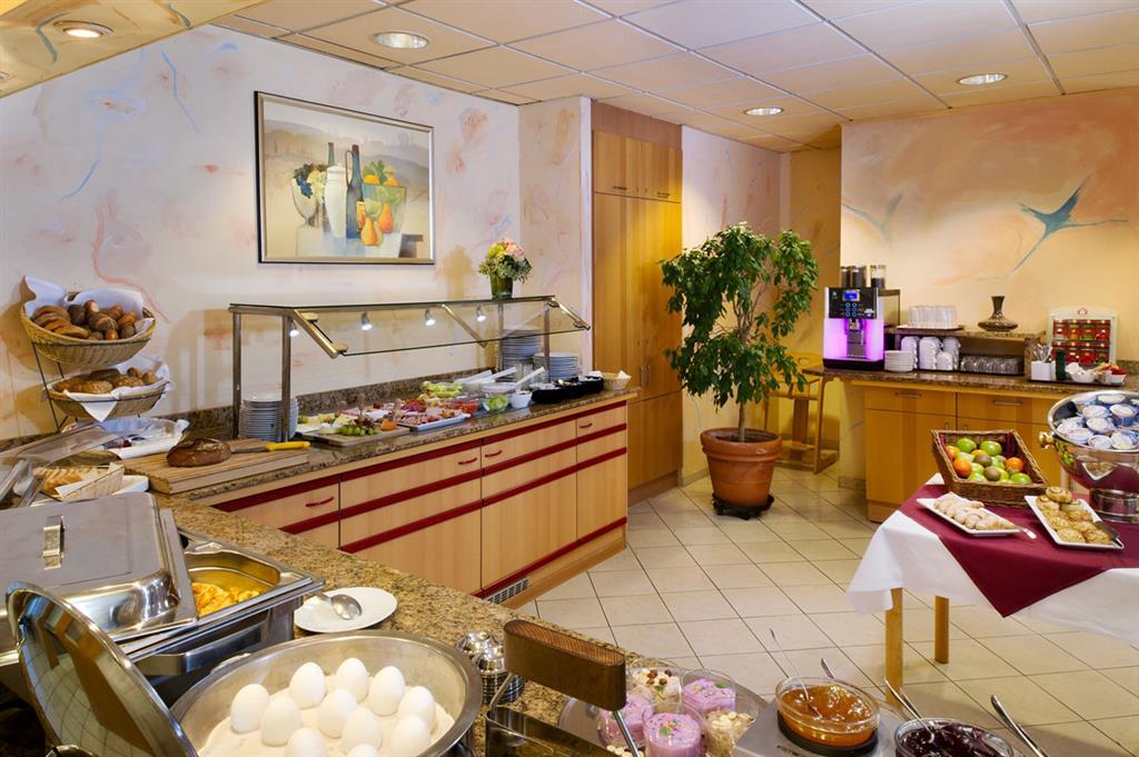 Michel Hotel Frankfurt Airport Rüsselsheim Restaurante foto